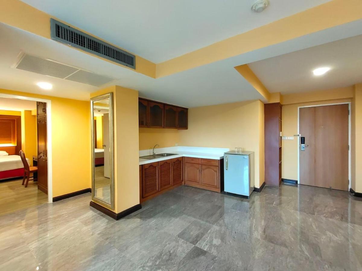 Ebina House - Sha Extra Plus Бангкок Екстер'єр фото