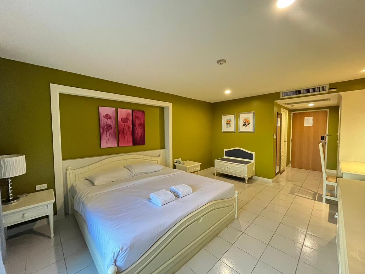 Ebina House - Sha Extra Plus Бангкок Екстер'єр фото