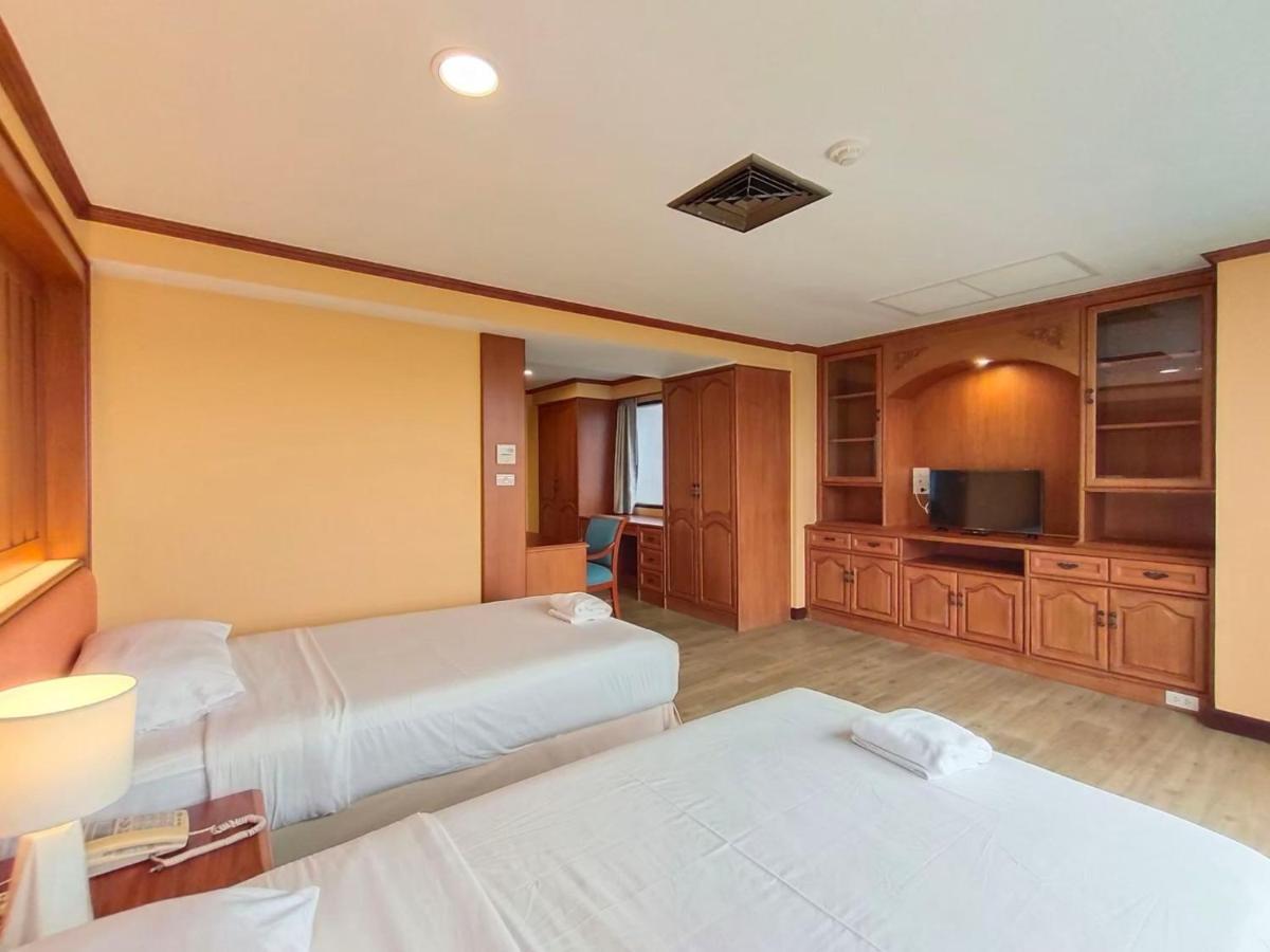 Ebina House - Sha Extra Plus Бангкок Екстер'єр фото