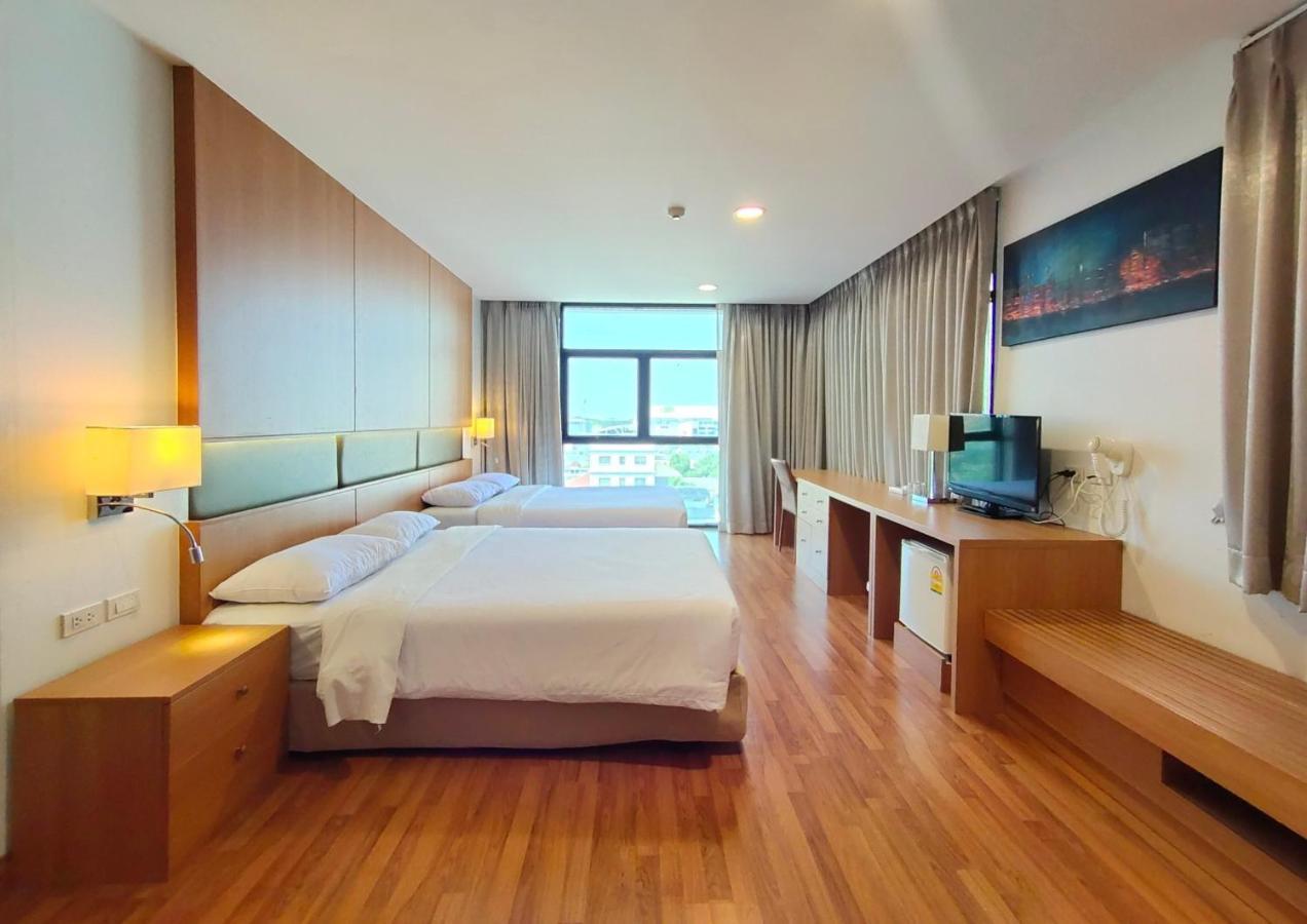 Ebina House - Sha Extra Plus Бангкок Екстер'єр фото